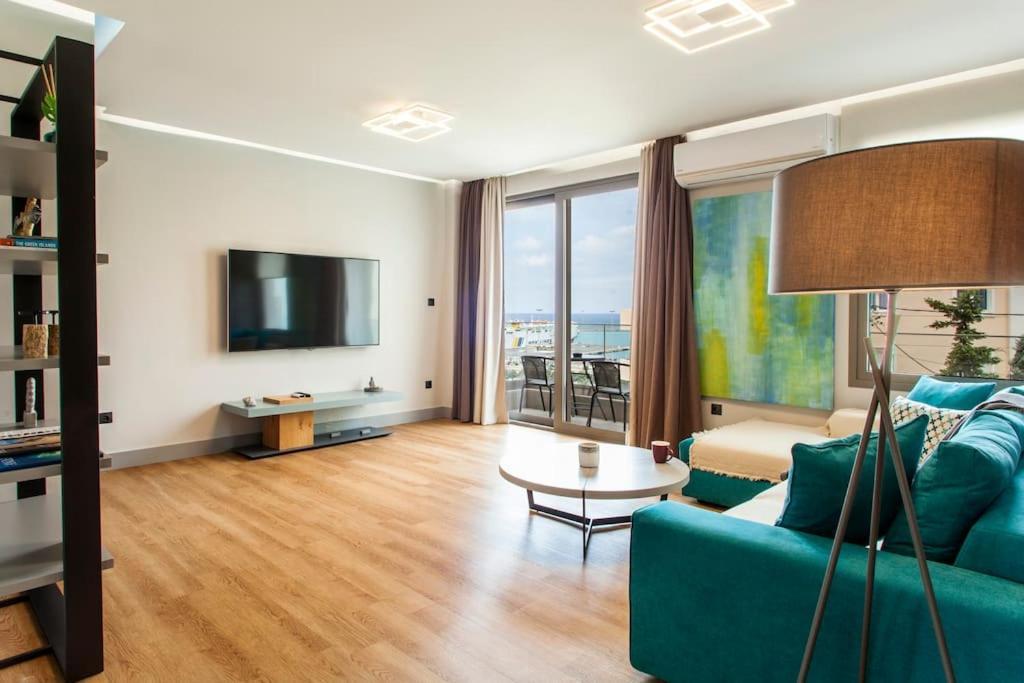 Minimal Loft Art With Sea View Over Heraklion Harbour Exterior foto