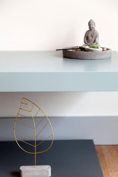 Minimal Loft Art With Sea View Over Heraklion Harbour Exterior foto